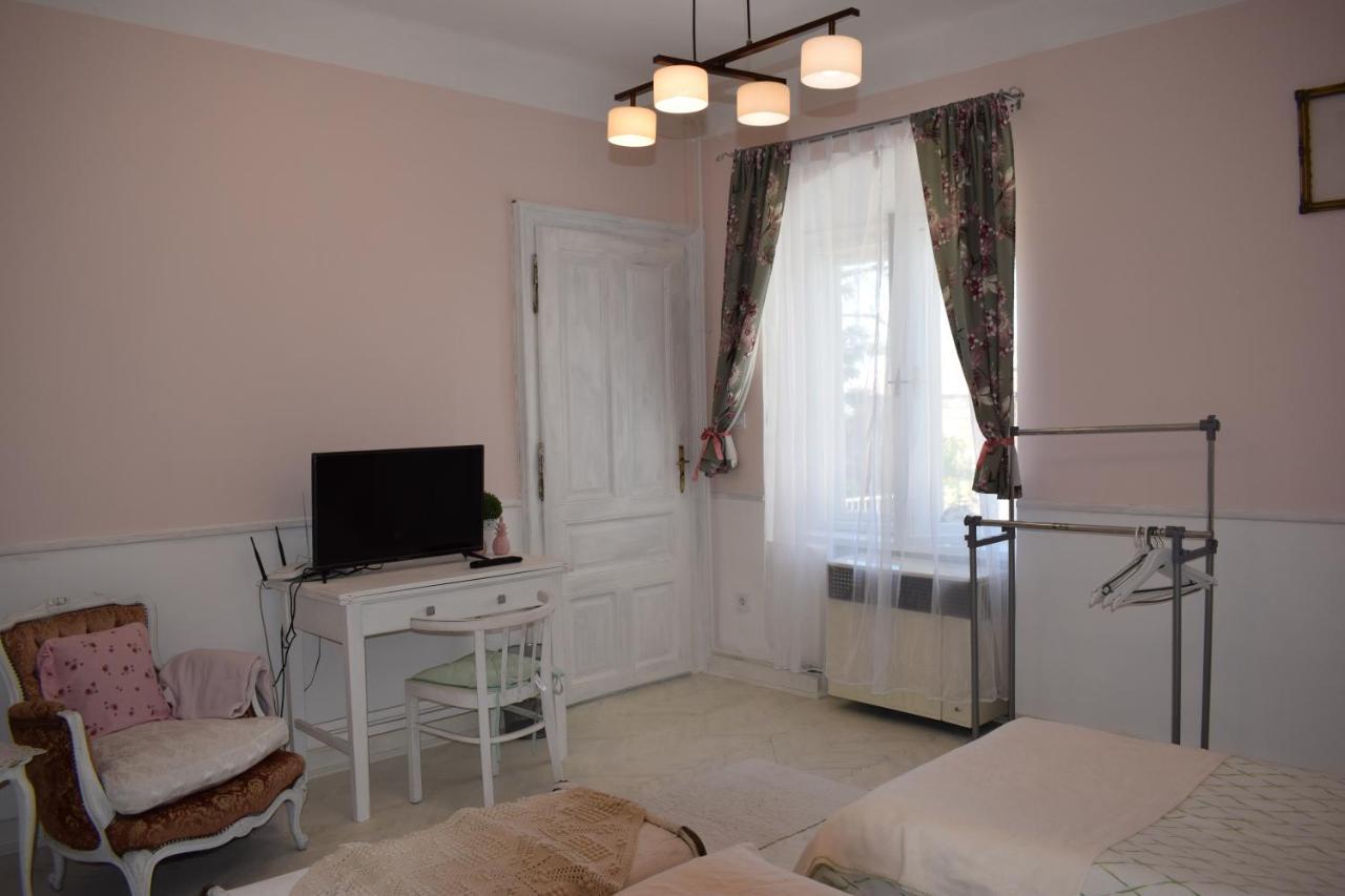 Malomszeg Apartman 2 Pecs Luaran gambar